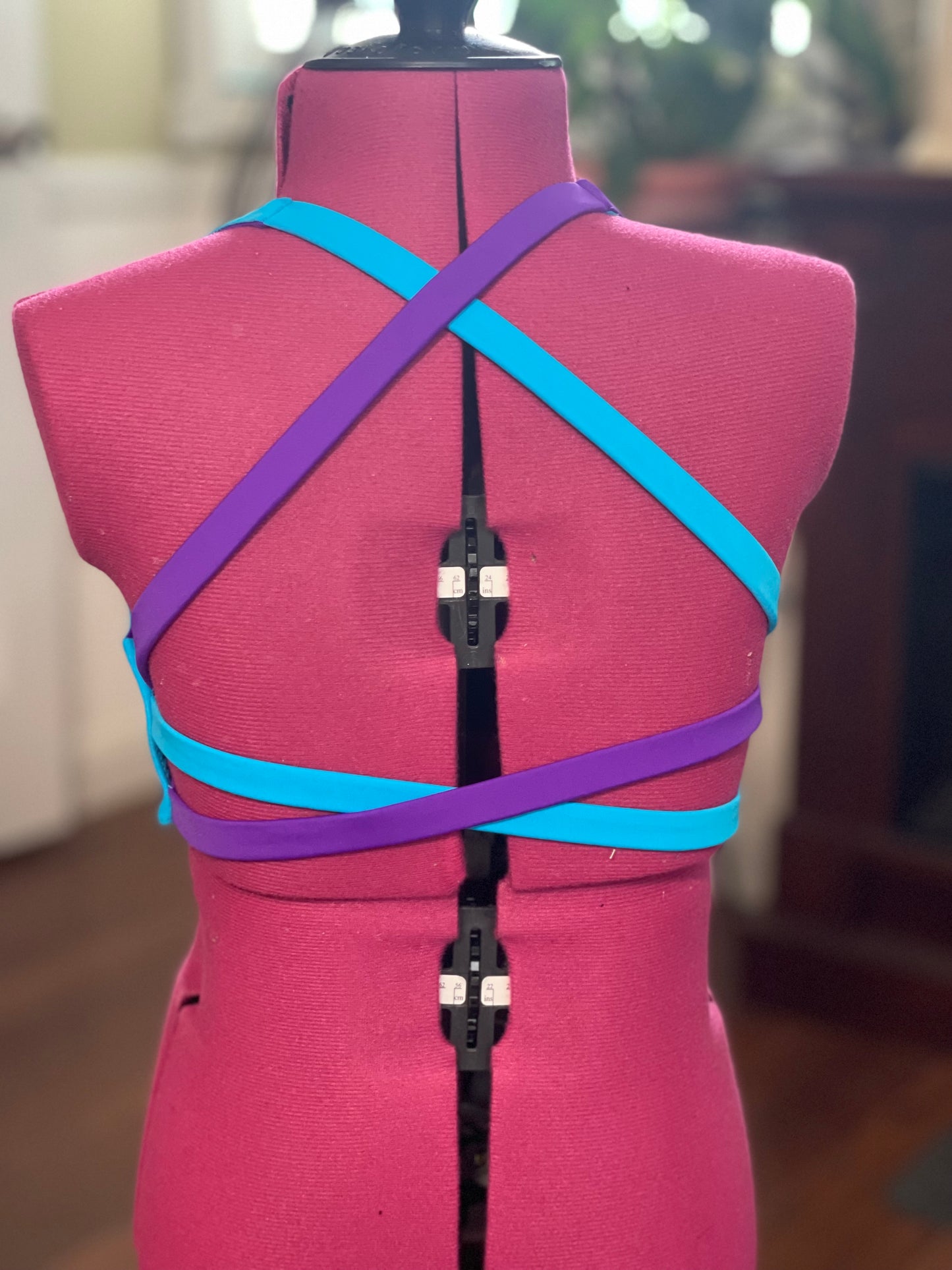 Size 8 Talia Twist Top