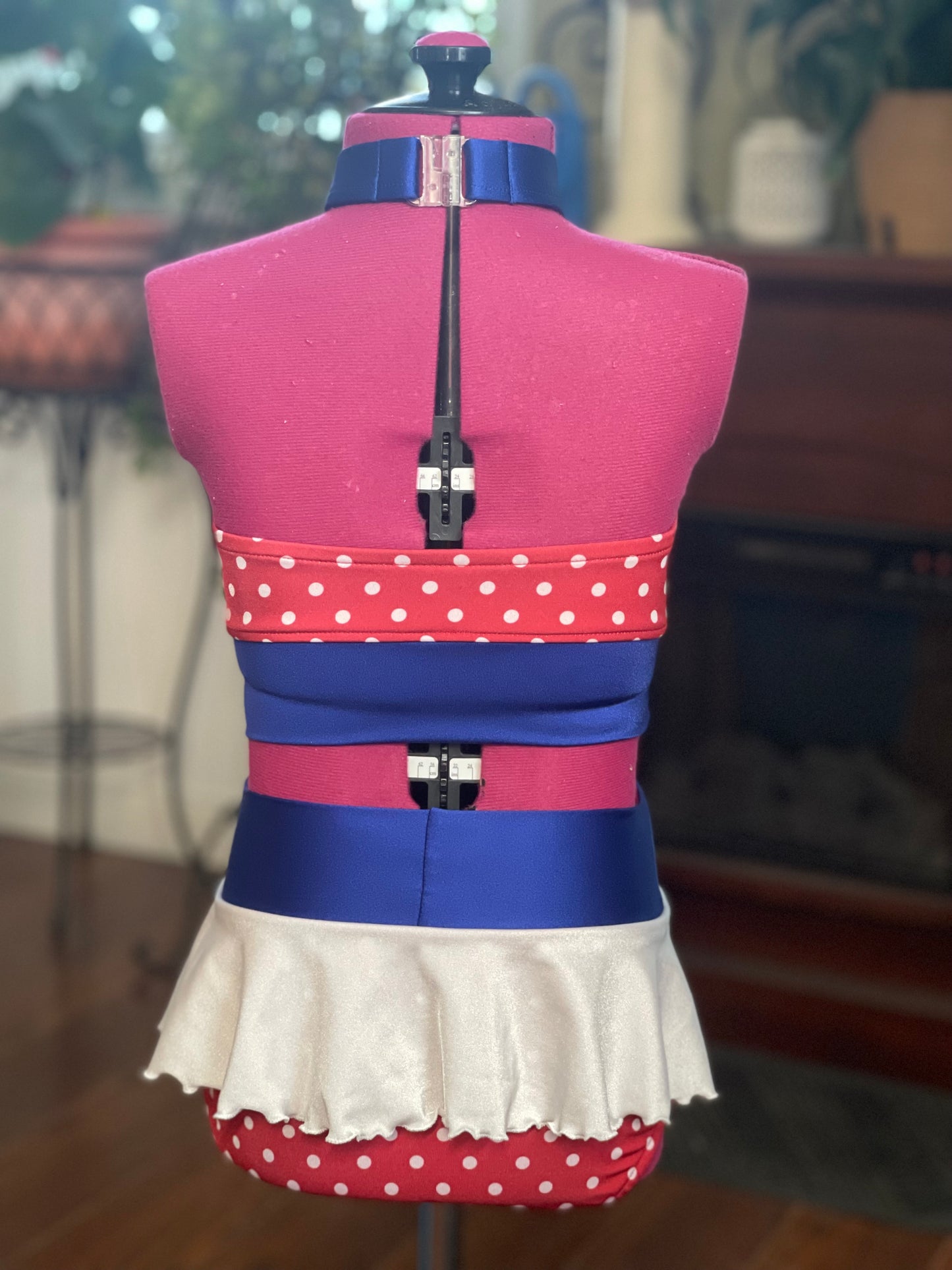 Girls Size 8 Two Piece Dance Set