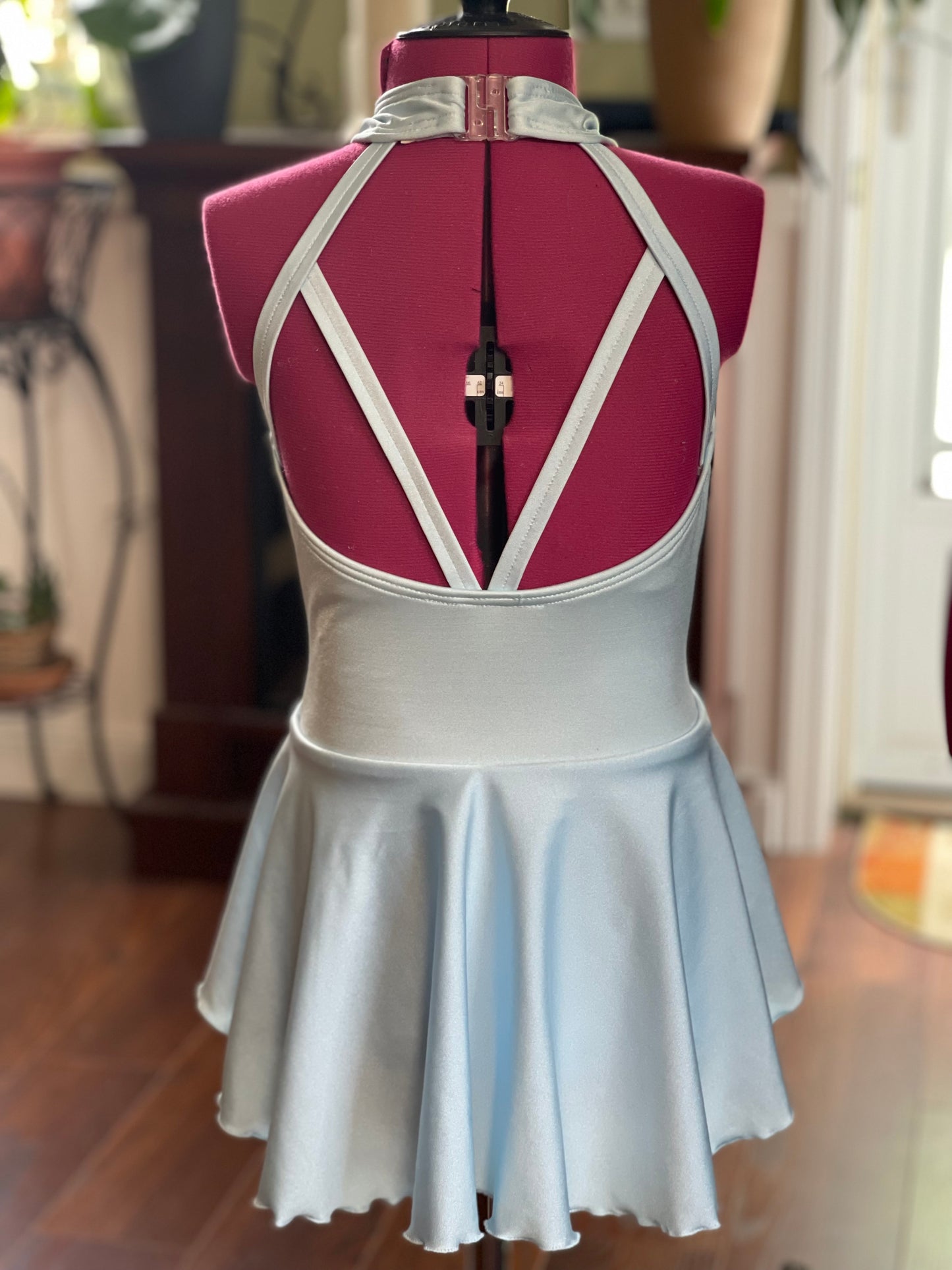 Size 8 Avery leotard