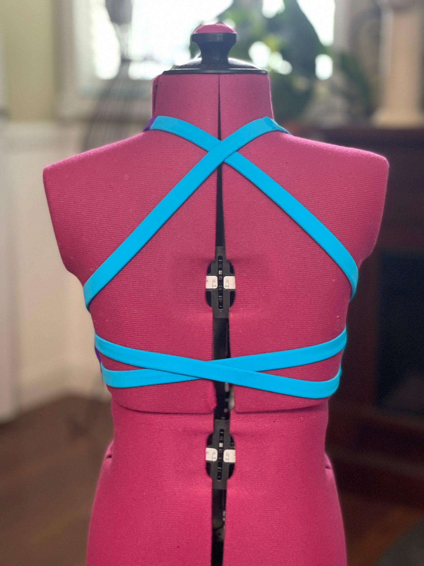 Size 8 Talia Twist Top