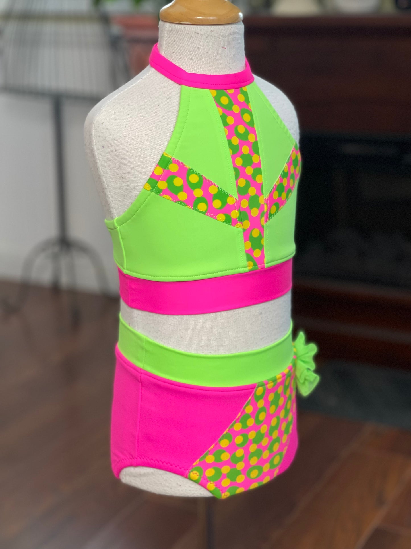 Size 4T Emily Dance Set