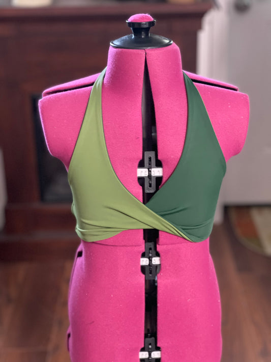 Size 10 Talia Twist Top