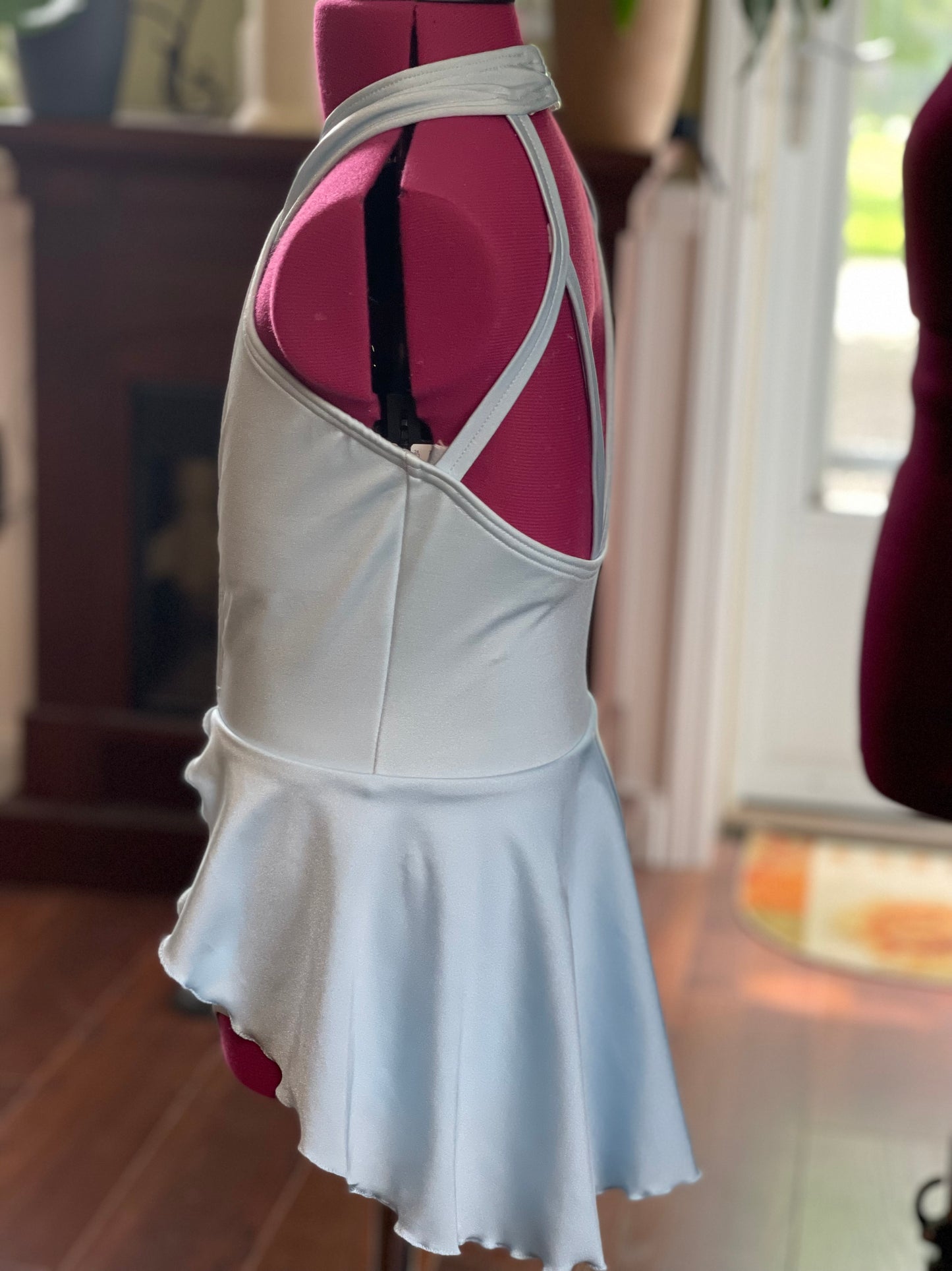 Size 8 Avery leotard