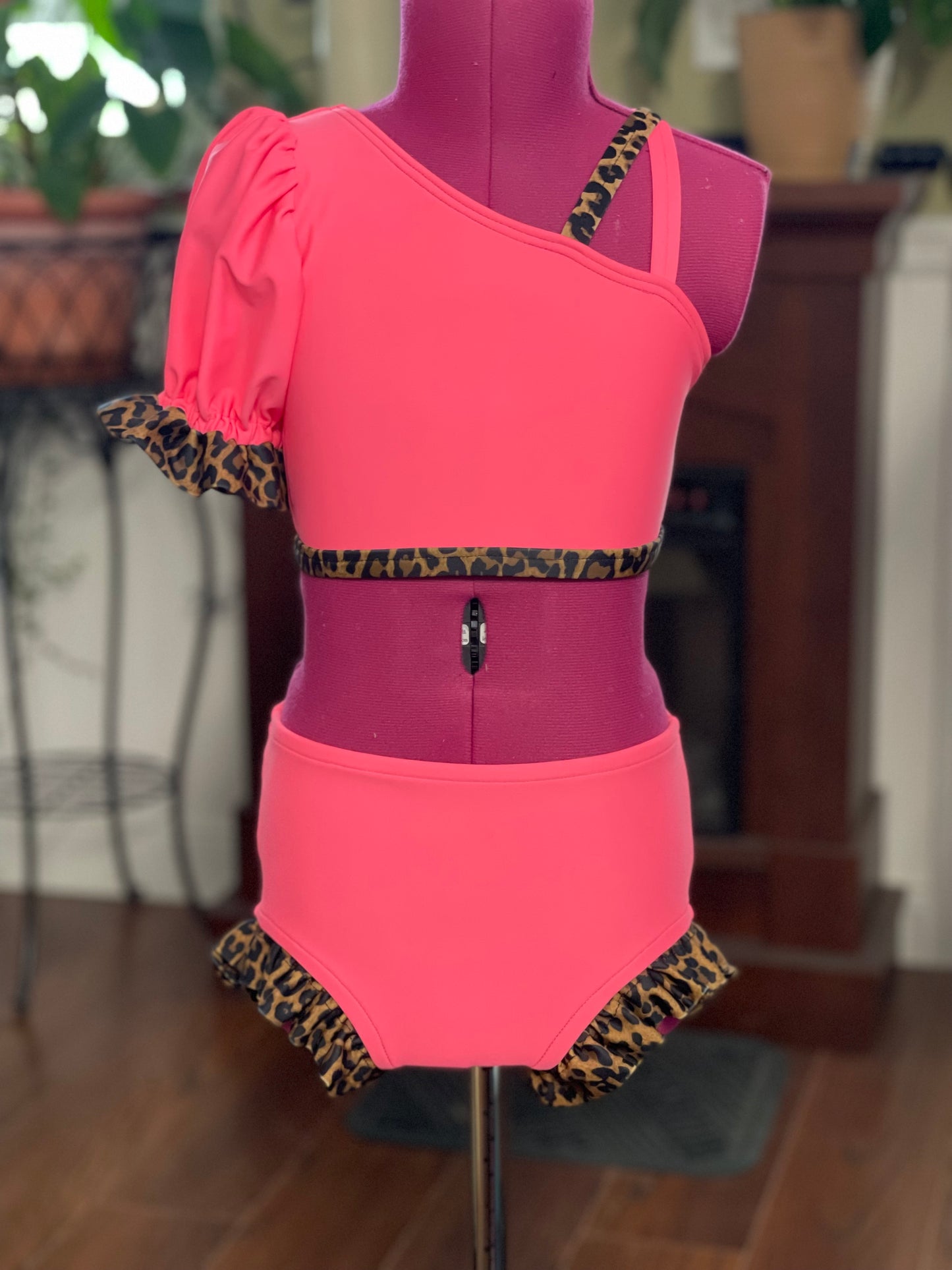 Girls Size 6 Two Piece Dance Costume Base