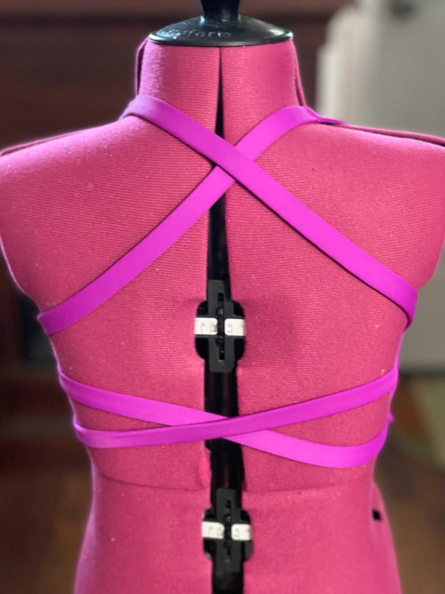 Talia Twist Top