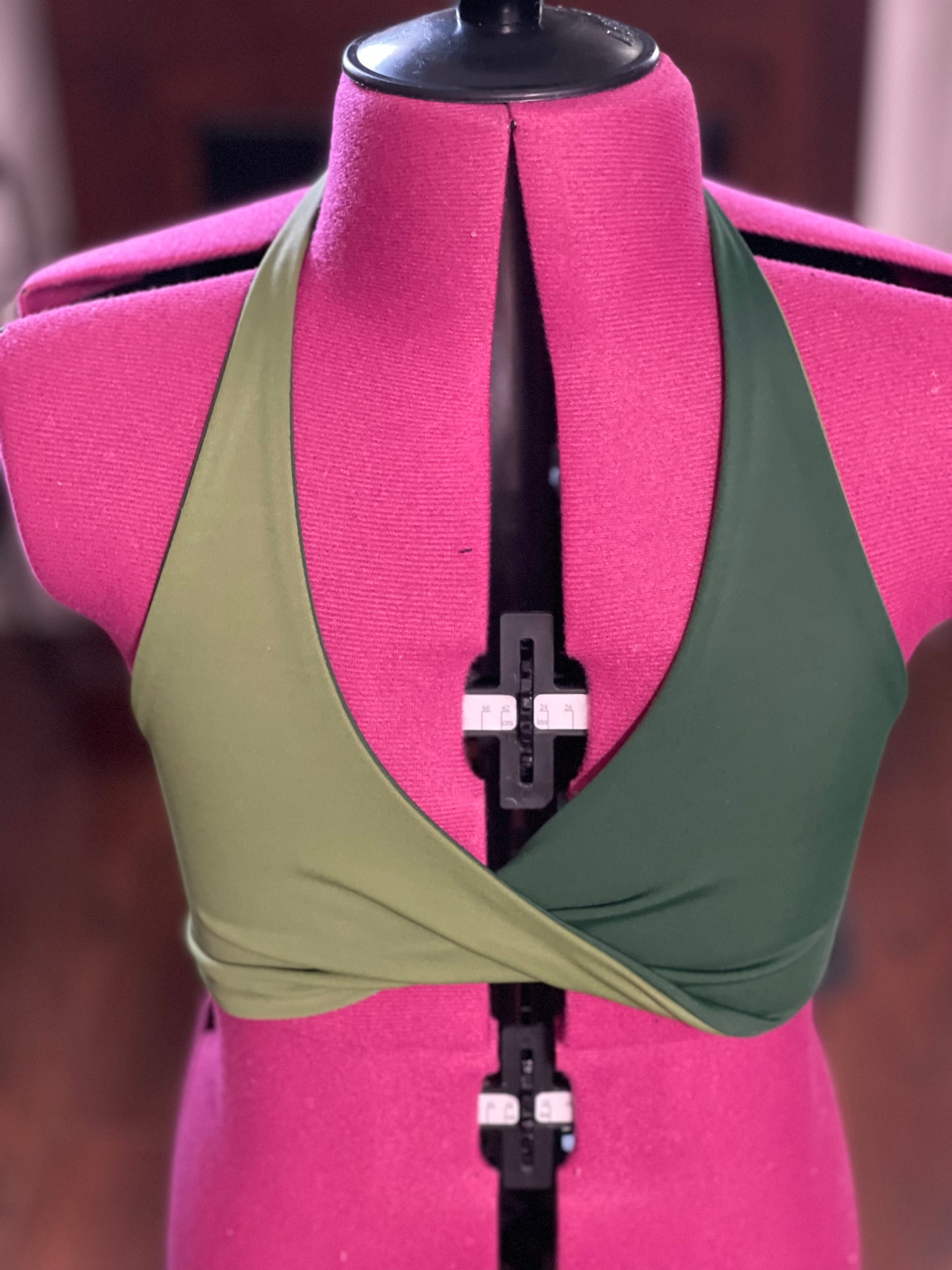 Size 10 Talia Twist Top